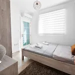 S162 - Modern 2 Bed Penthouse In Swieqi Is-Swieqi