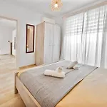 S162 - Modern 2 Bed Penthouse In Swieqi *