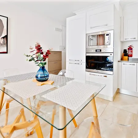 S162 - Modern 2 Bed Penthouse In Swieqi *