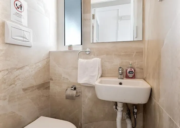 S162 - Modern 2 Bed Penthouse In Swieqi *